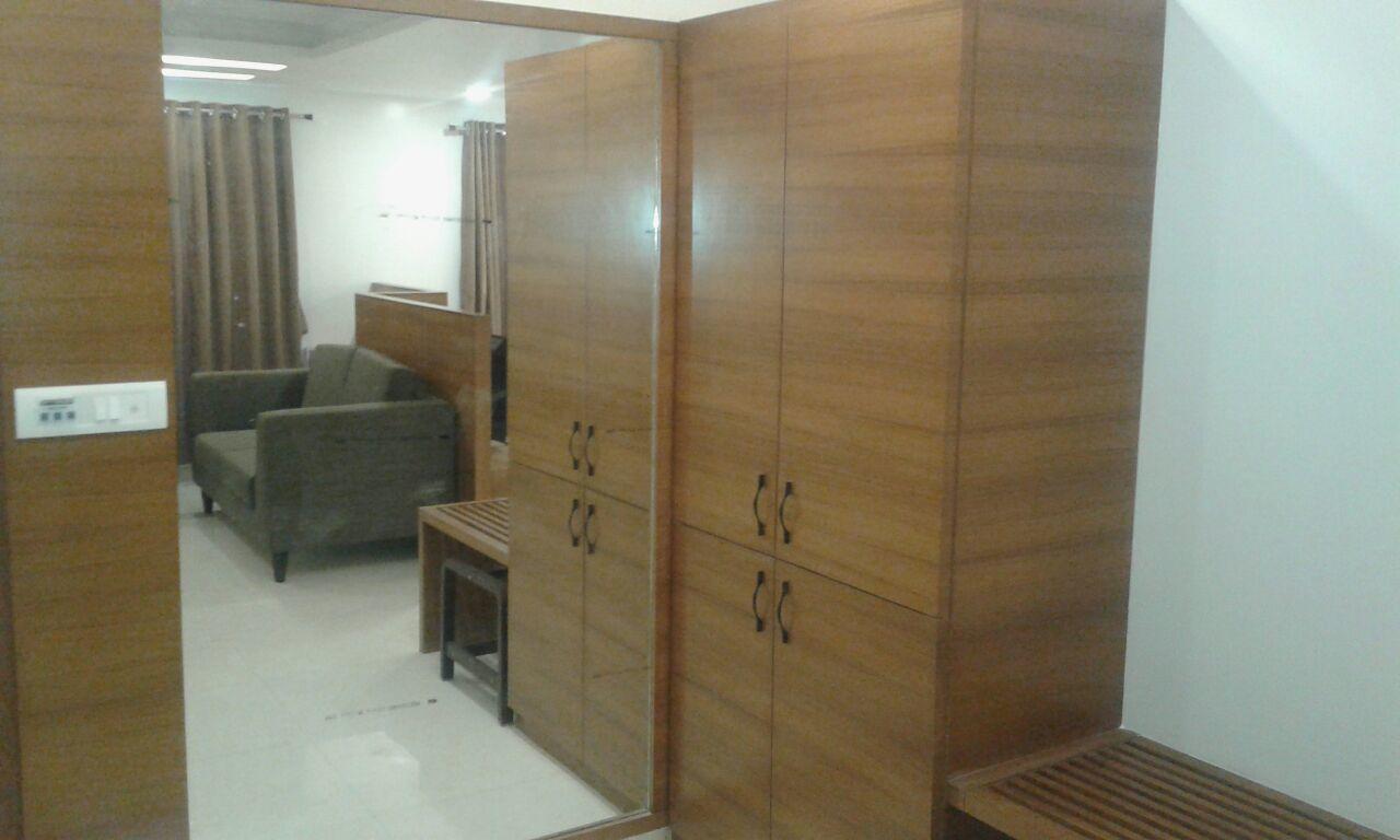 Hotel Comfort Bharuch Ngoại thất bức ảnh