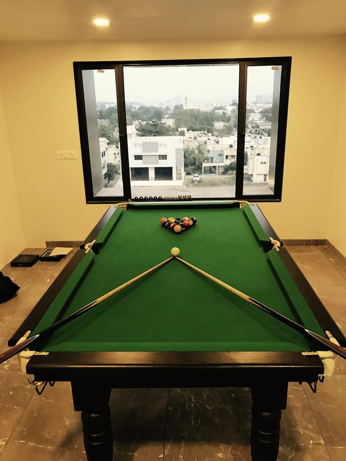 Hotel Comfort Bharuch Ngoại thất bức ảnh