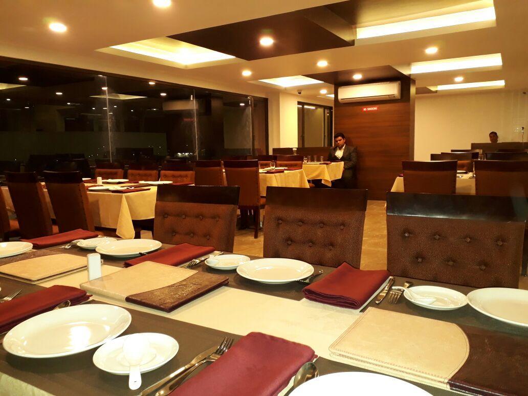 Hotel Comfort Bharuch Ngoại thất bức ảnh